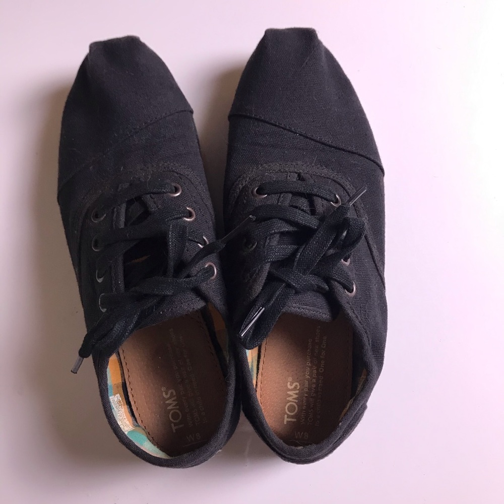 TOMS